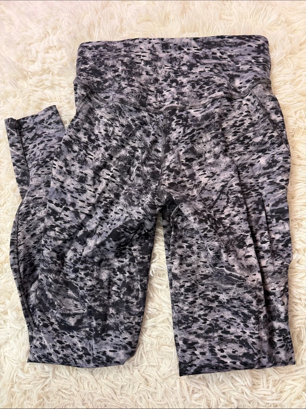 Lululemon Base Pace High-Rise Tight 28